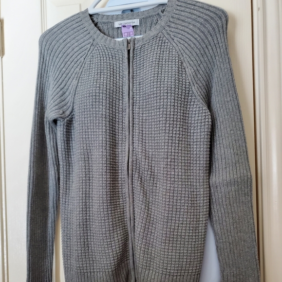 Liz Claiborne grey Front zipper Sweater - Picture 1 of 10